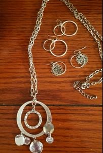 Silver Circles Necklace and Earrings